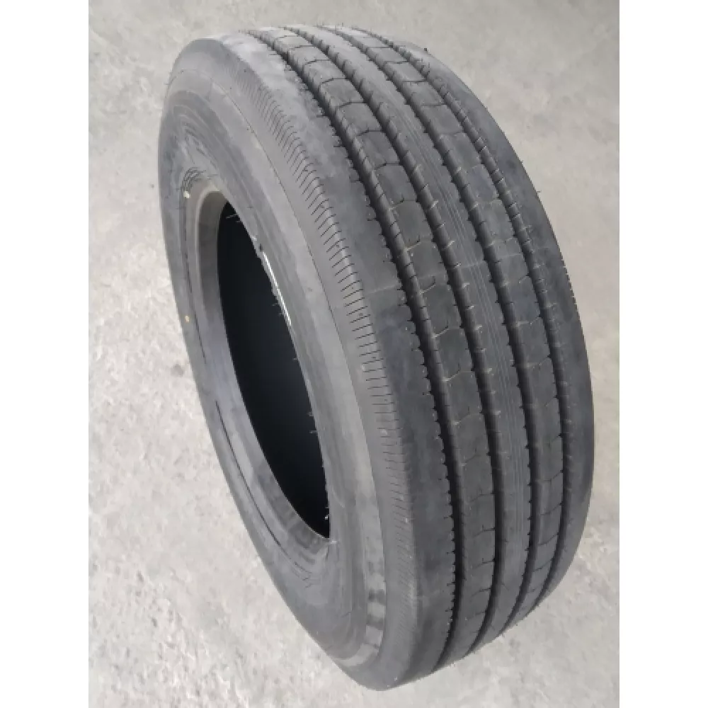 Грузовая шина 245/70 R19,5 Long March LM-216 16PR в Горнозаводске