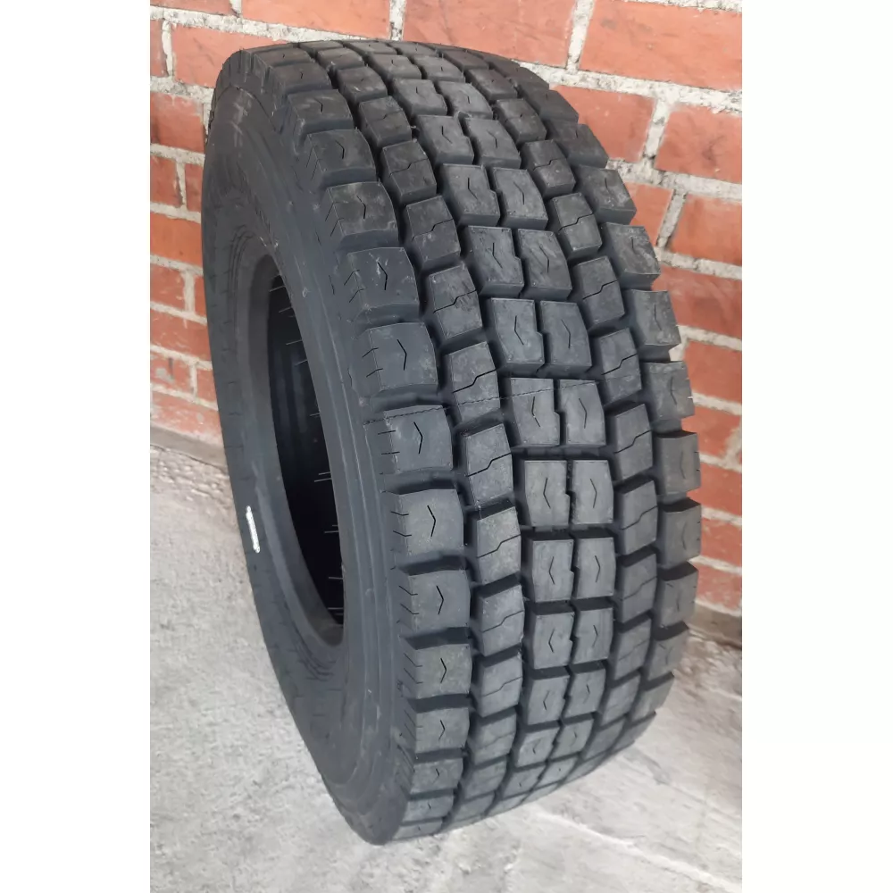 Грузовая шина 305/70 R19,5 Long March LM-329 18PR в Горнозаводске